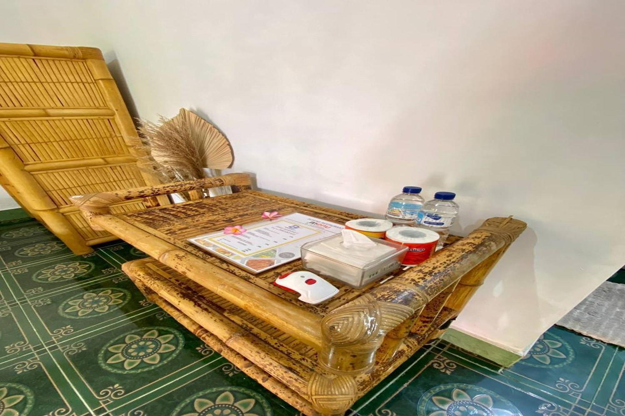 Duyung Rooms & Resto Gerupuk Bumbang Dış mekan fotoğraf