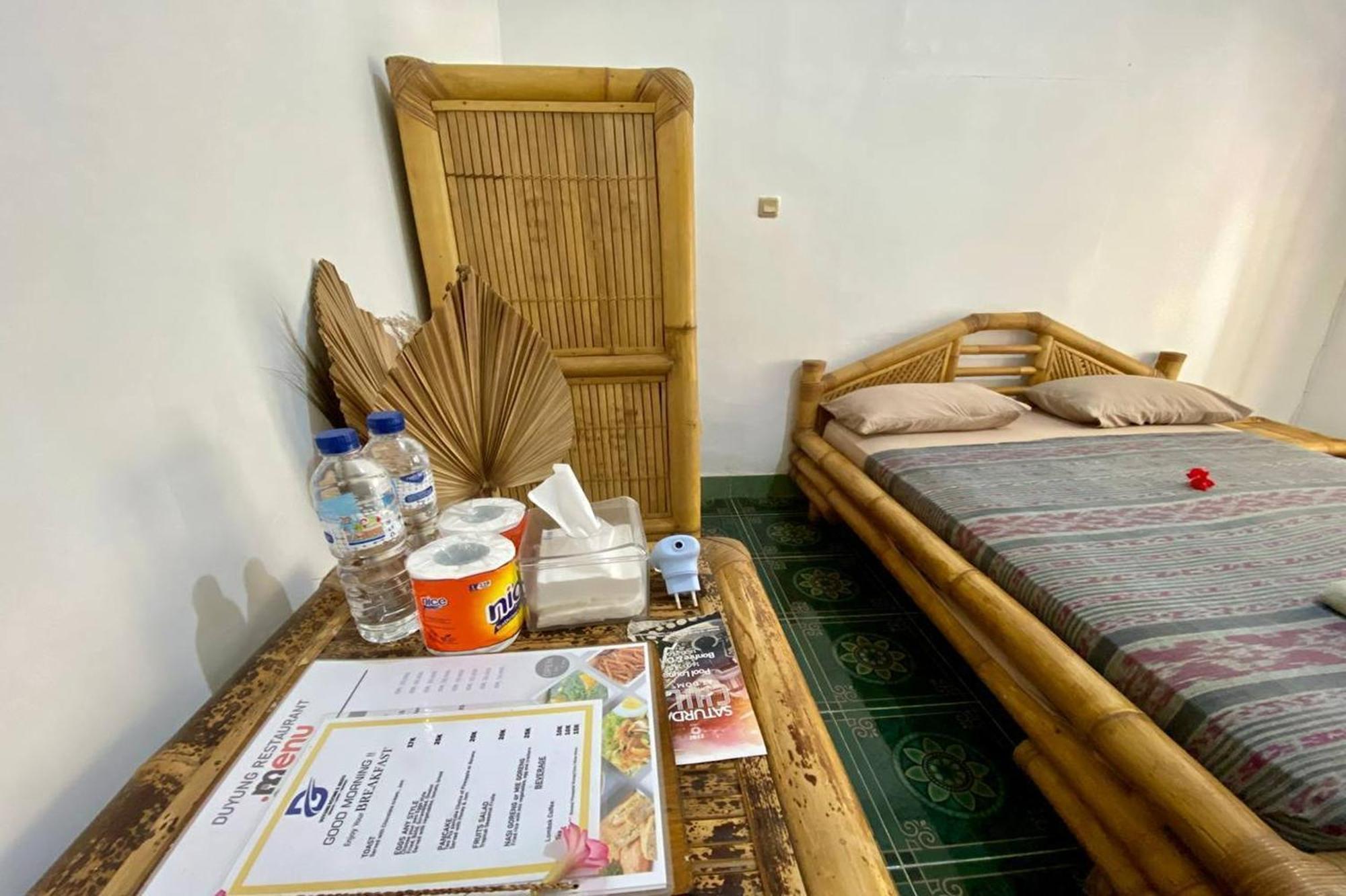 Duyung Rooms & Resto Gerupuk Bumbang Dış mekan fotoğraf