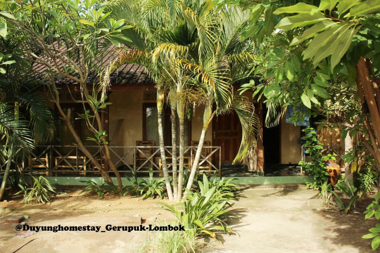 Duyung Rooms & Resto Gerupuk Bumbang Dış mekan fotoğraf